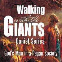 Walking-Giants-Daniel1